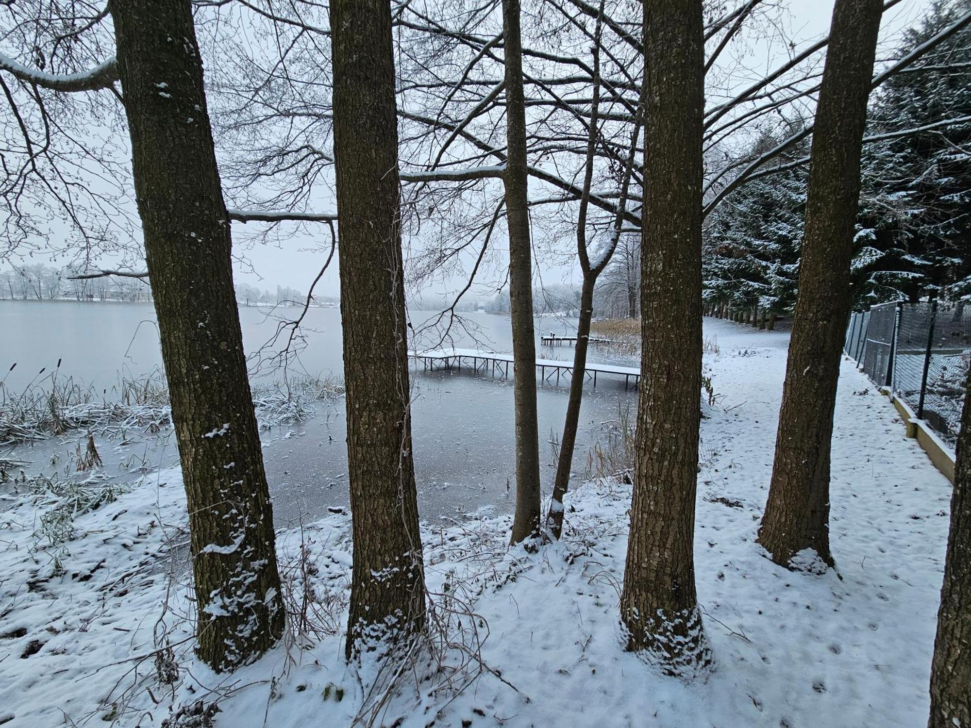 Lepaki Lake Moldzie Экстерьер фото