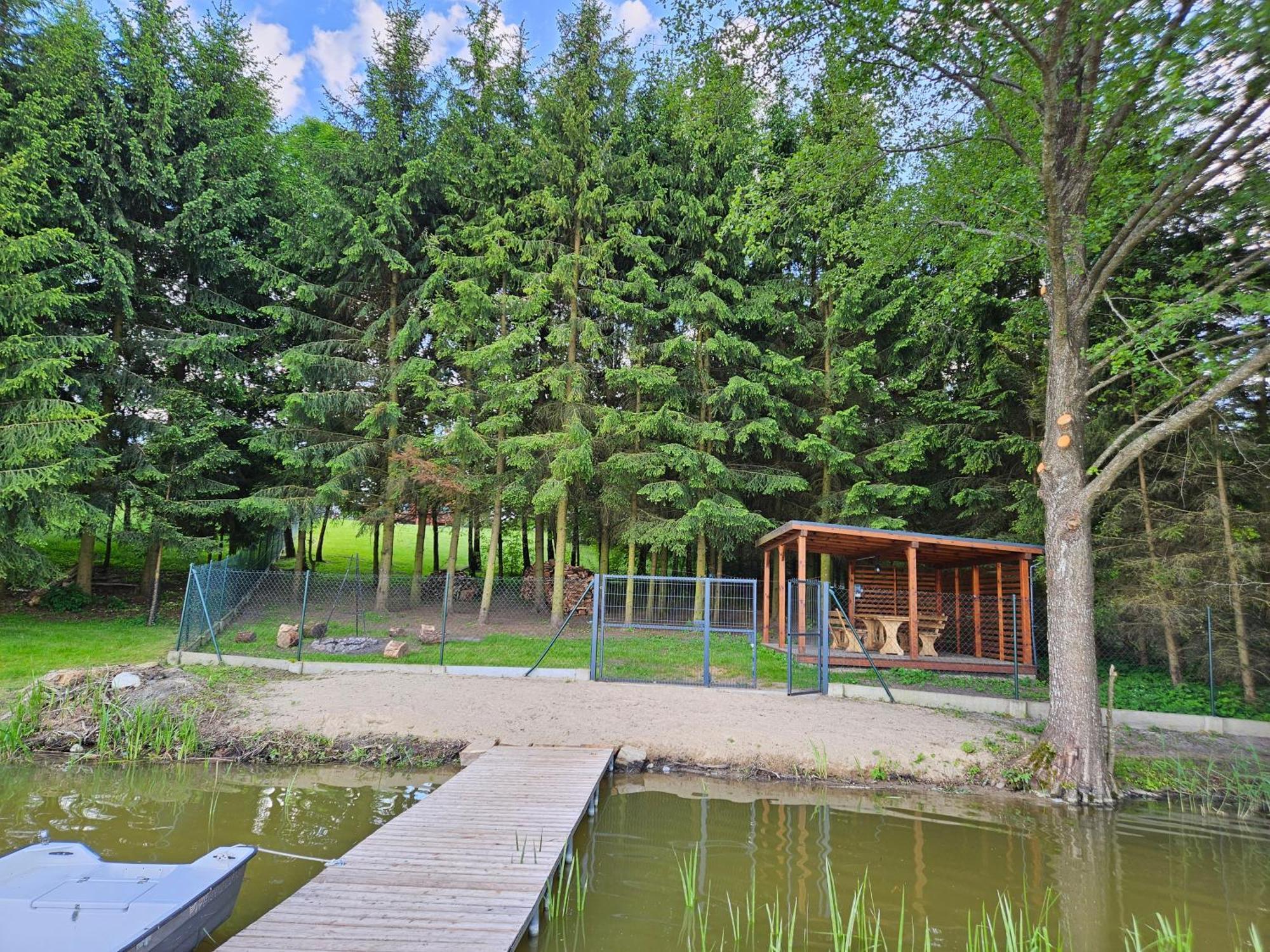 Lepaki Lake Moldzie Экстерьер фото
